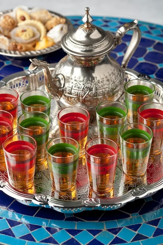 Marokańska herbata i ciastka